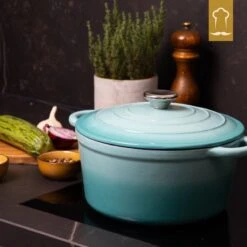 Chefarone Gietijzeren Pan - Braadpan Inclusief Deksel - Geschikt Voor Alle Warmtebronnen - Geëmailleerd Blauw 19 Chefarone Gietijzeren Pan - Braadpan Inclusief Deksel - Geschikt Voor Alle Warmtebronnen - Geëmailleerd Blauw -Keukenseries Speciaal Winkel 1199x1200 2