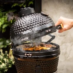 BluMill Kamado BBQ Egg - Kamado 13 Inch - Incl. Vlees Thermometer - Houtskoolbarbecues - Zwart - Ø 27cm -Keukenseries Speciaal Winkel 1200x1200 183