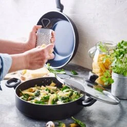 Greenpan Torino Keramische Hapjespan - 28 Cm - Met Glazen Deksel 37 Greenpan Torino Keramische Hapjespan - 28 Cm - Met Glazen Deksel -Keukenseries Speciaal Winkel 1200x1200 850