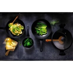 Mammoet Essentials Vesucio Braadpan - 28cm - Anti-aanbaklaag - Met Deksel 9 Mammoet Essentials Vesucio Braadpan - 28cm - Anti-aanbaklaag - Met Deksel -Keukenseries Speciaal Winkel 1200x1200 868