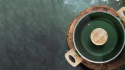 Forest, Braadpan Met Deksel – Ø 16 Cm – 100% Gerecycled Aluminium – Geschikt Voor Alle Warmtebronnen - Duurzame Pan – PFOA Vrij – Sudderpan – Stoofpan – 2.5 L -Keukenseries Speciaal Winkel 1200x675 8