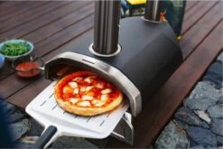 Ooni Fyra 12 Houtpellets Gestookte Pizzaoven -Keukenseries Speciaal Winkel 1200x801 2