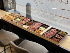 Sjoelbak - Borrelsjoelbak - Hapjesplank - Borrelplank - Mini Sjoelbak 120 Cm Met Zwarte Bakjes - Kleine Sjoelbakken 10 Sjoelbak - Borrelsjoelbak - Hapjesplank - Borrelplank - Mini Sjoelbak 120 Cm Met Zwarte Bakjes - Kleine Sjoelbakken -Keukenseries Speciaal Winkel 1200x899