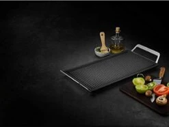 AEG MASTERY COLLECTION Plancha A9HL33 - Grillplaat - Gegoten Aluminium - 22 X 43 Cm -Keukenseries Speciaal Winkel 1200x902 3